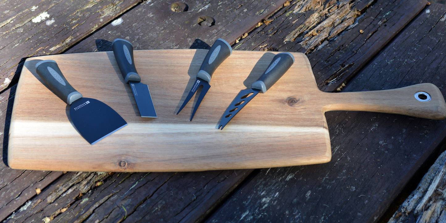 Peer Sorensen Cheese Board & Scanpan Cheese Knife Set