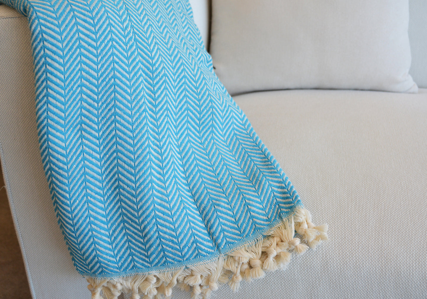 Luxurious Turkish Cotton Throw Rug / Travel Blanket - Turquoise