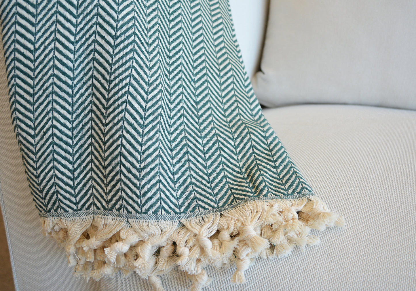 Luxurious Turkish Cotton Throw Rug / Travel Blanket - Green
