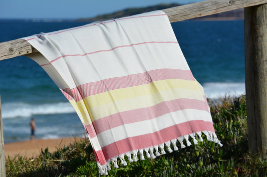 Compact Lifestyle Sea Dream Turkish Towel – Coral Reef